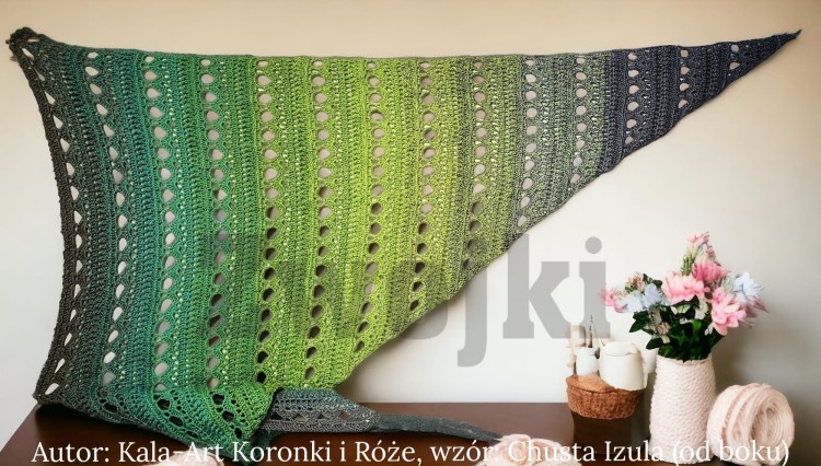 Autor: Kala-Art Koronki i Róże, wzór: Chusta Izula (od boku)