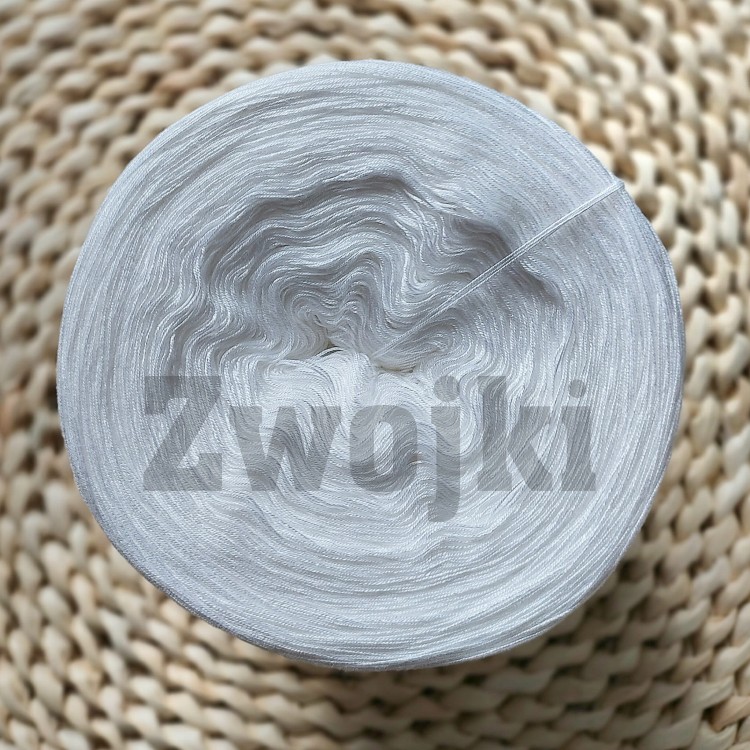 Zwojek Viscoza - biel, 3 nitki, 1200 m, 225g - GOTOWY