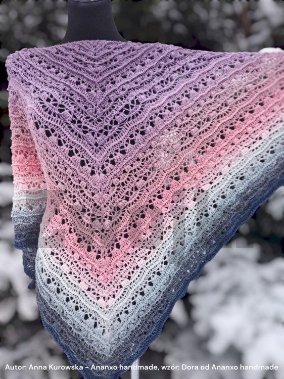 Autor: Anna Kurowska - Ananxo handmade, wzór: Dora od Ananxo handmade 